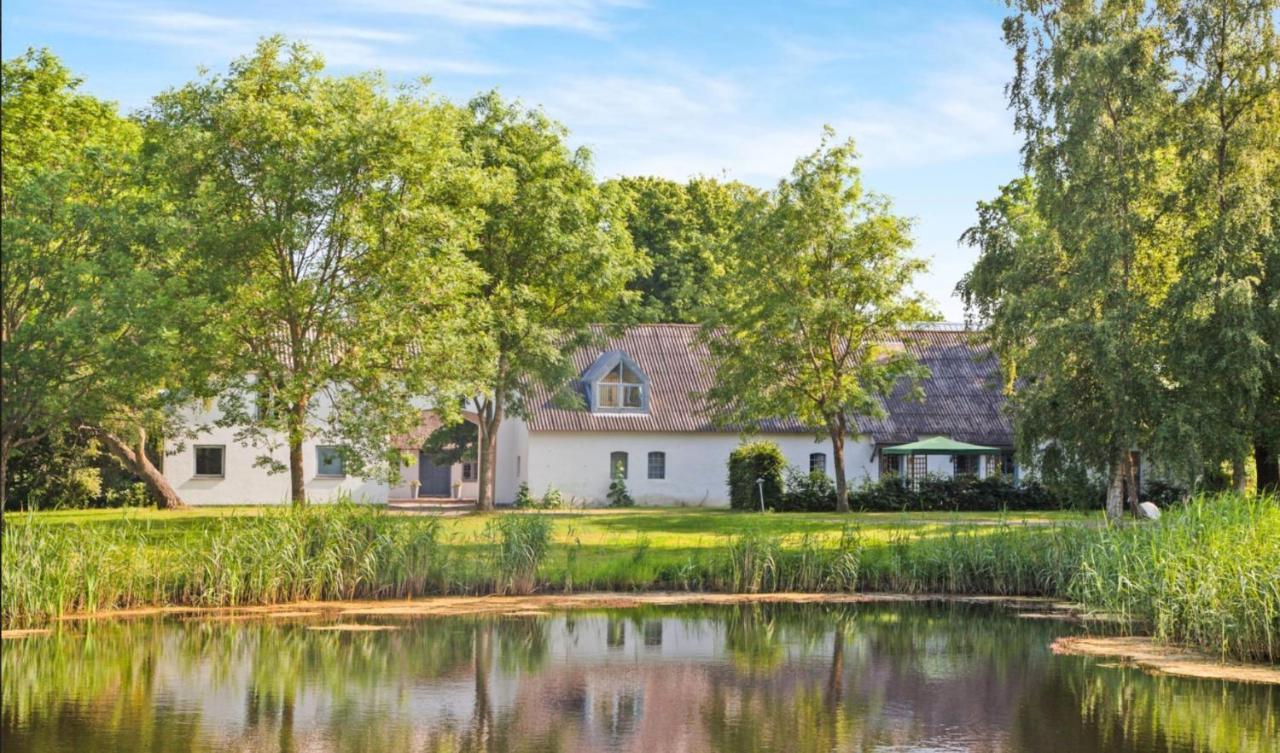 Ostergard Kultur B&B Laeso Exterior photo